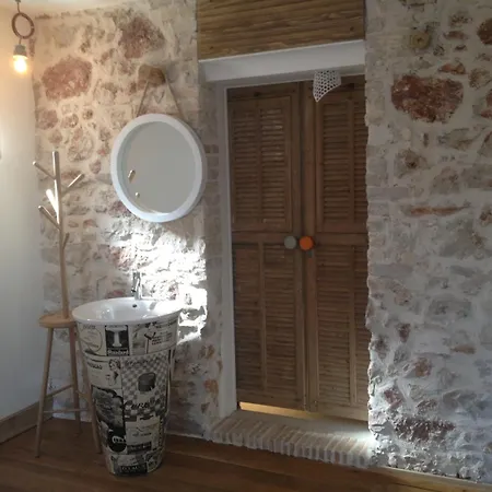 מלון De La Pinede ז'ואן-לה-פינס