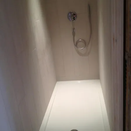 Hotel De La Pinede 3*