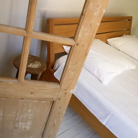 Hotell De La Pinede
