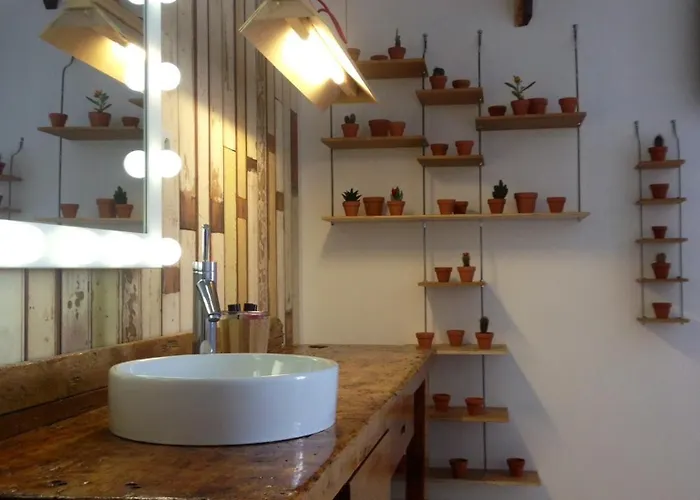 De La Pinède Hotel 3*